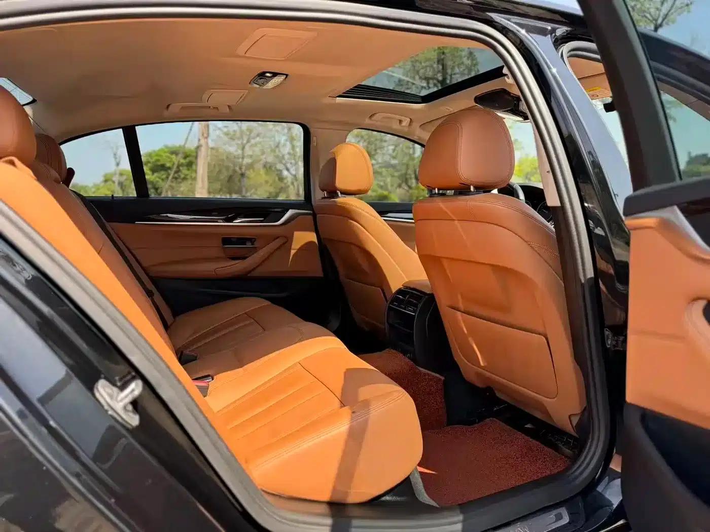 BMW 5 Series 2018 528Li Launch Special Edition — миниатюра 9
