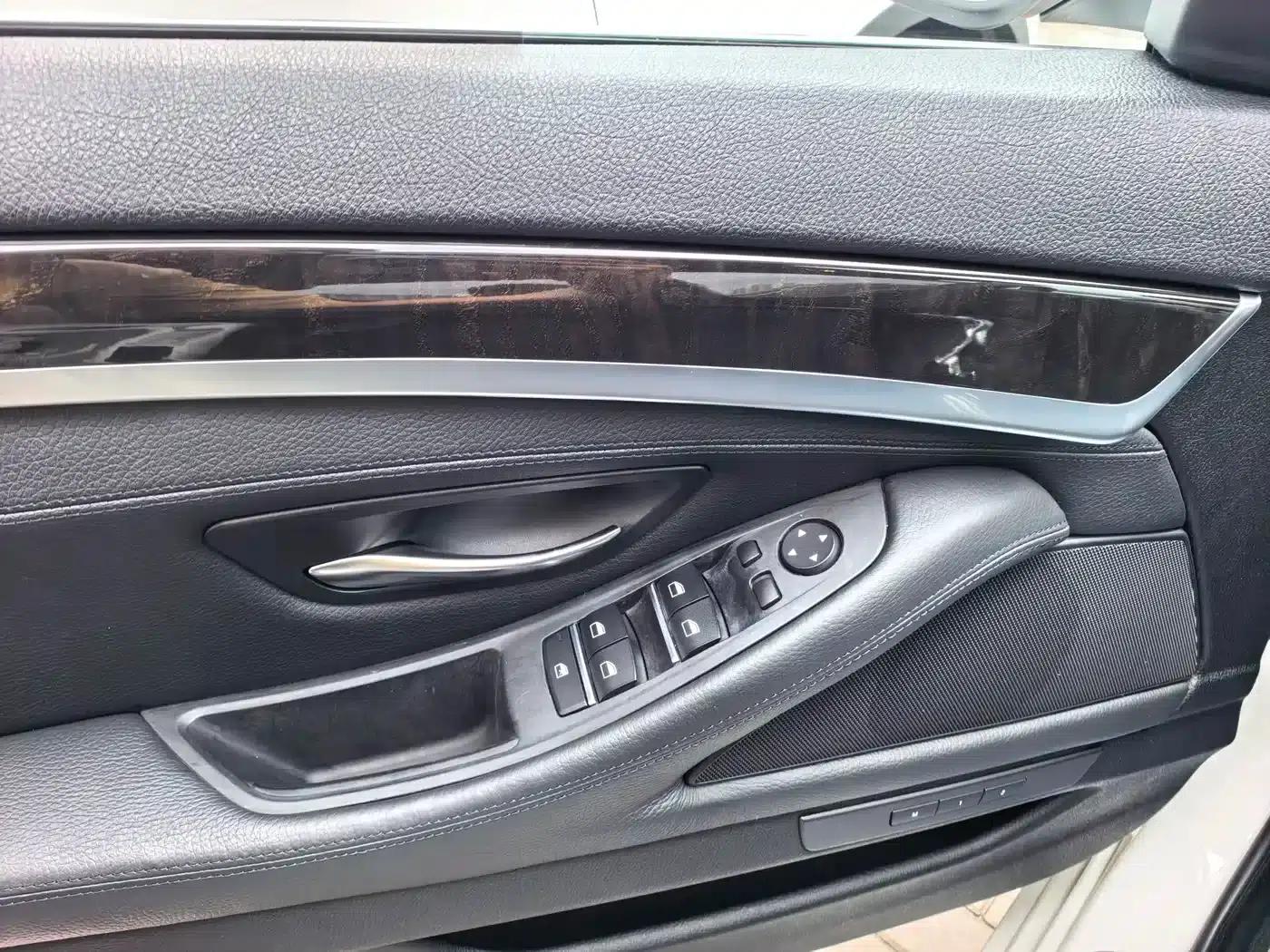 BMW 5 Series 2013 525Li Leading Edition — миниатюра 13