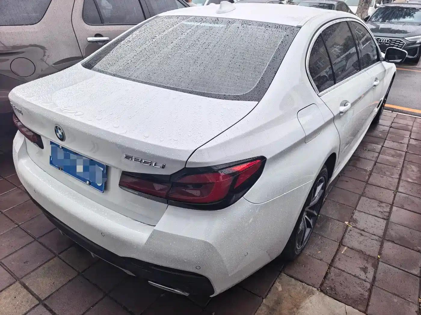 2022 BMW 5 Series Facelift 525Li M Sport Package — миниатюра 3