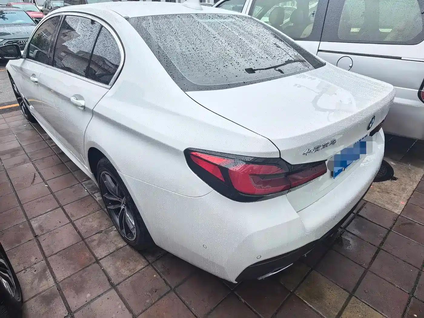 2022 BMW 5 Series Facelift 525Li M Sport Package — миниатюра 4