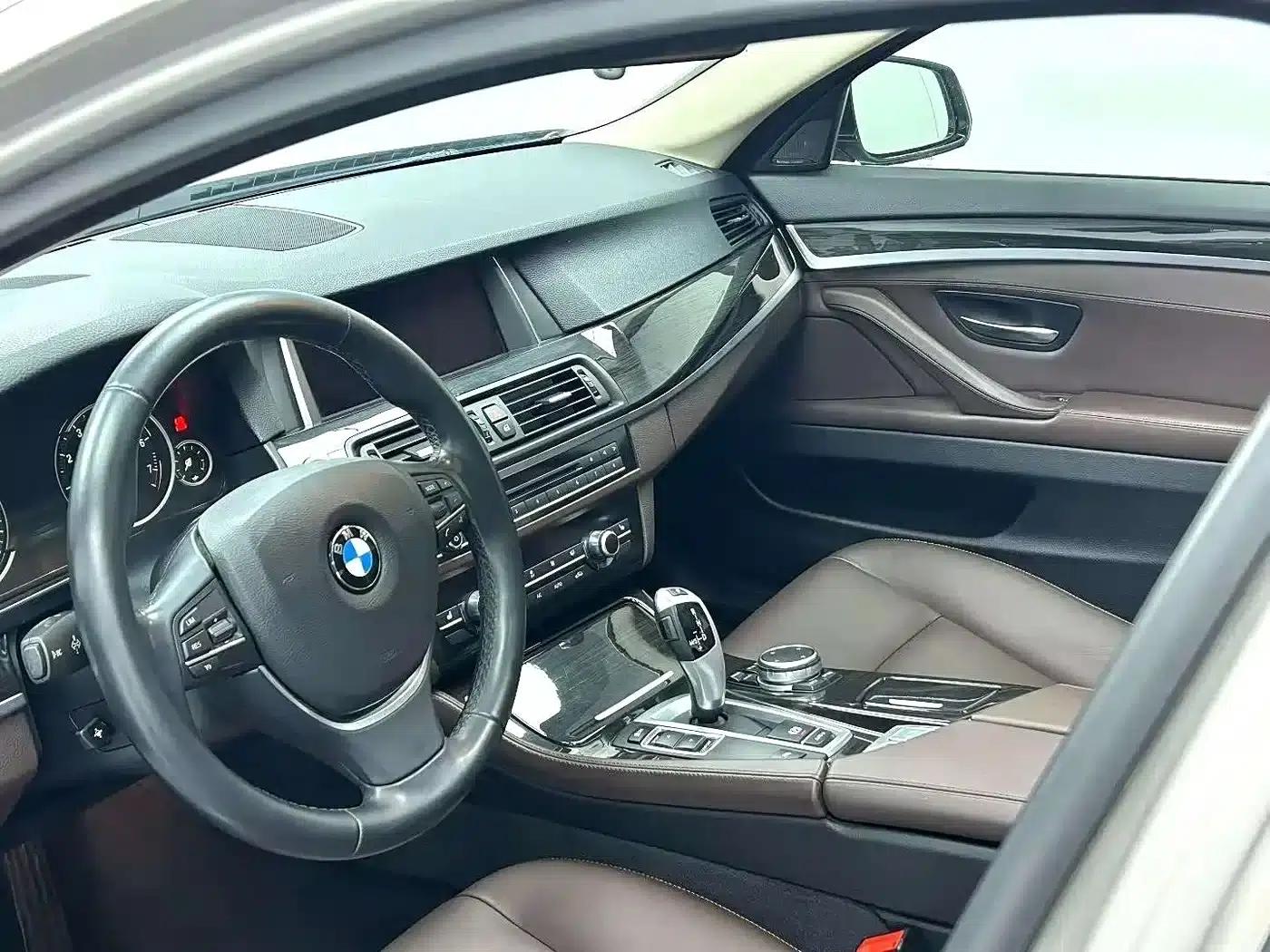 2014 BMW 5 Series 525Li Luxury Design Package — миниатюра 3