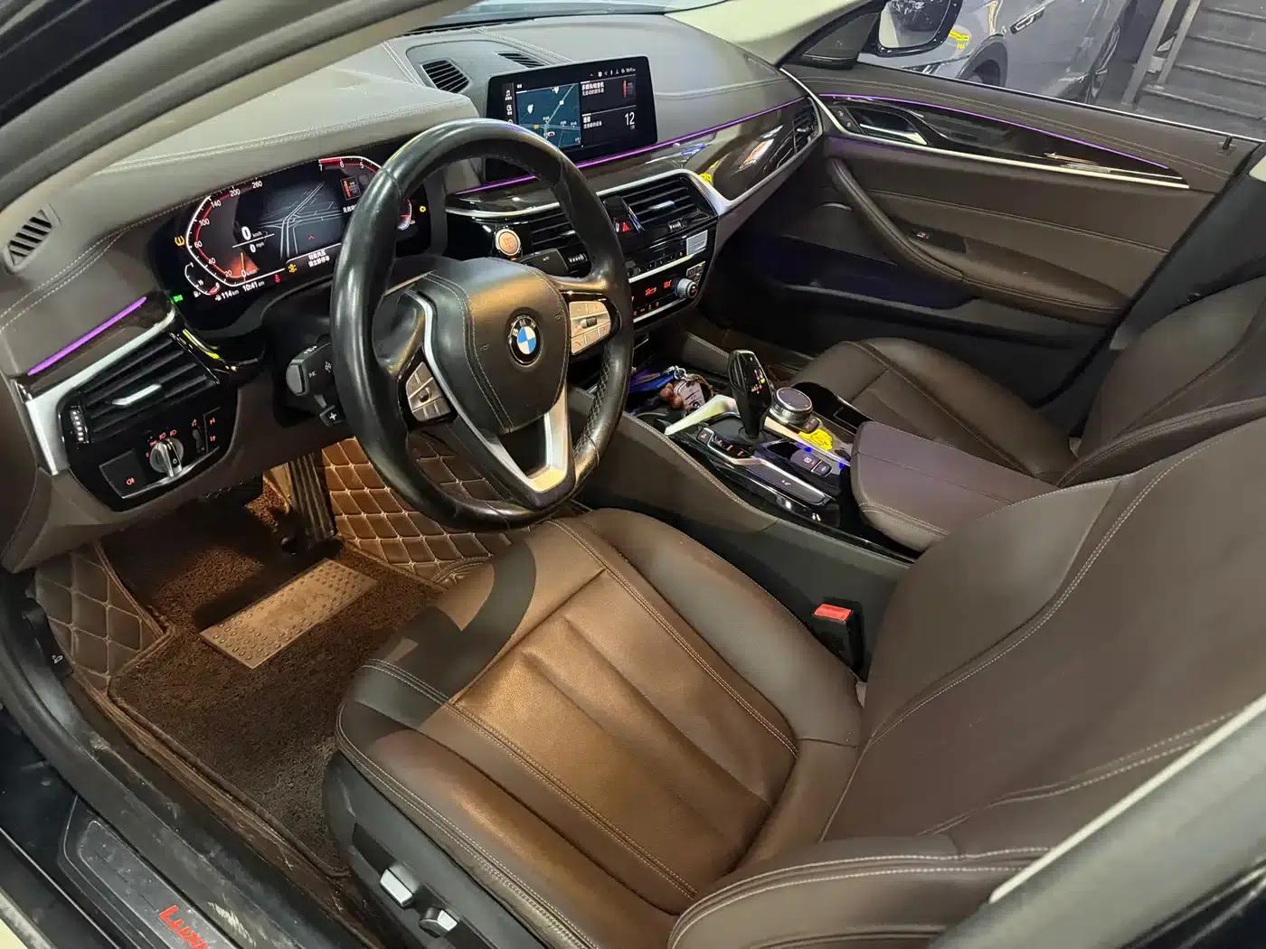 2020 BMW 5 Series 525Li Luxury Package — миниатюра 3