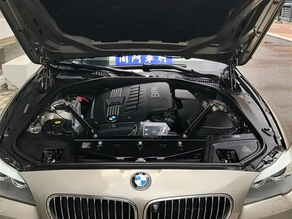 BMW 5 Series 2013 525Li Leading Edition — миниатюра 4