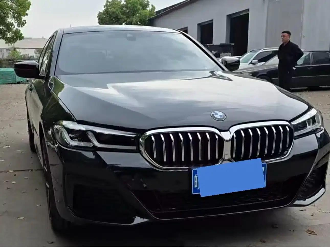 2023 BMW 5 Series 530Li Leading Edition M Sport Package — миниатюра 2