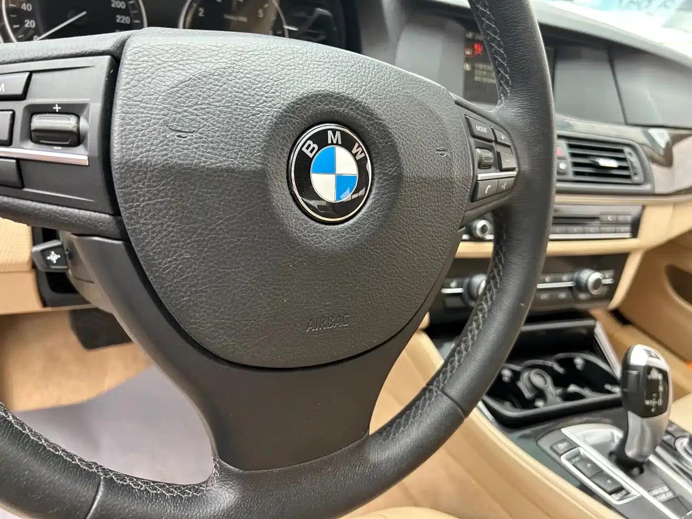 BMW 5 Series 2013 525Li Leading Edition — миниатюра 6