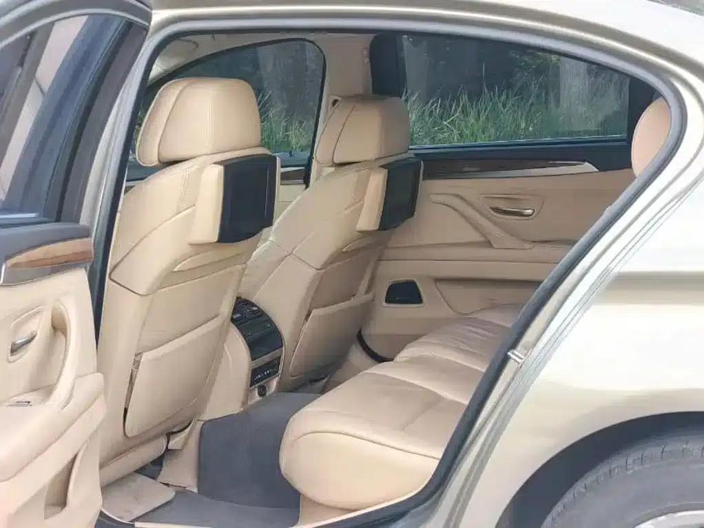 2011 BMW 5 Series 528Li Luxury — миниатюра 8