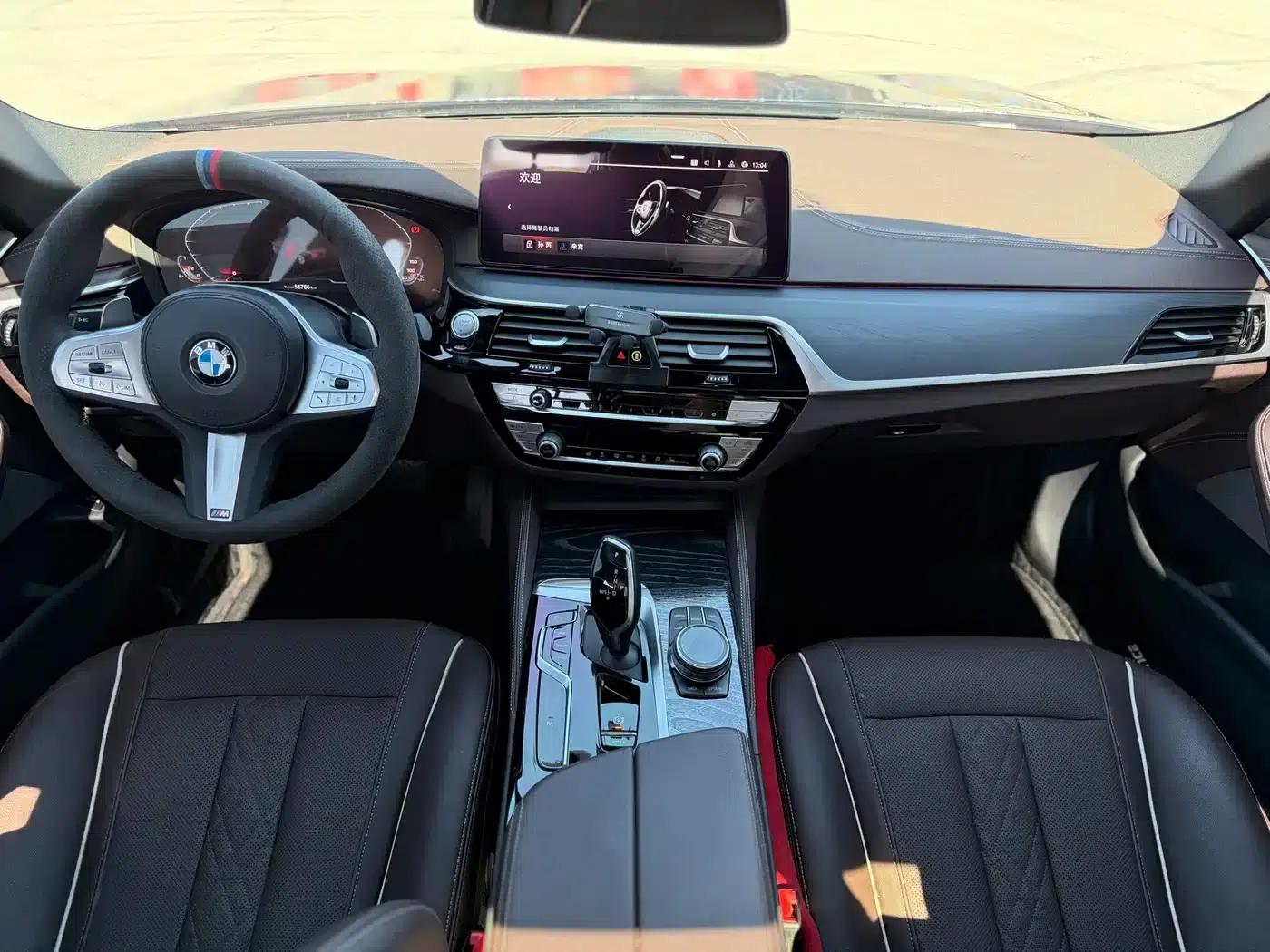 2023 BMW 5 Series 530Li Leading Luxury Package — миниатюра 6