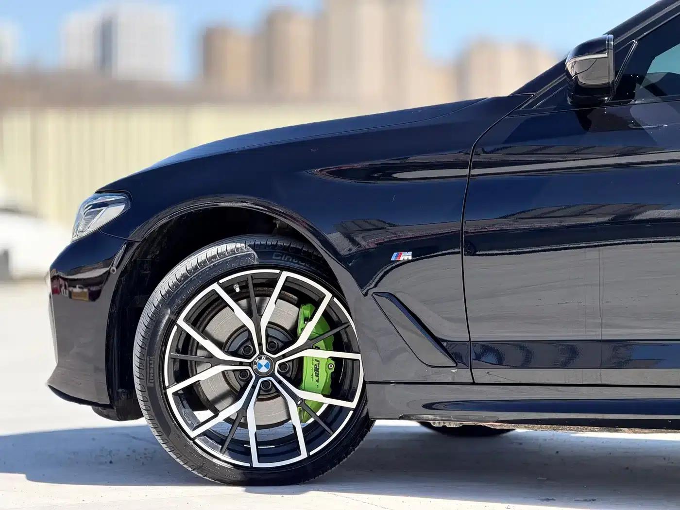 2023 BMW 5 Series 530Li Leading Luxury Package — миниатюра 8
