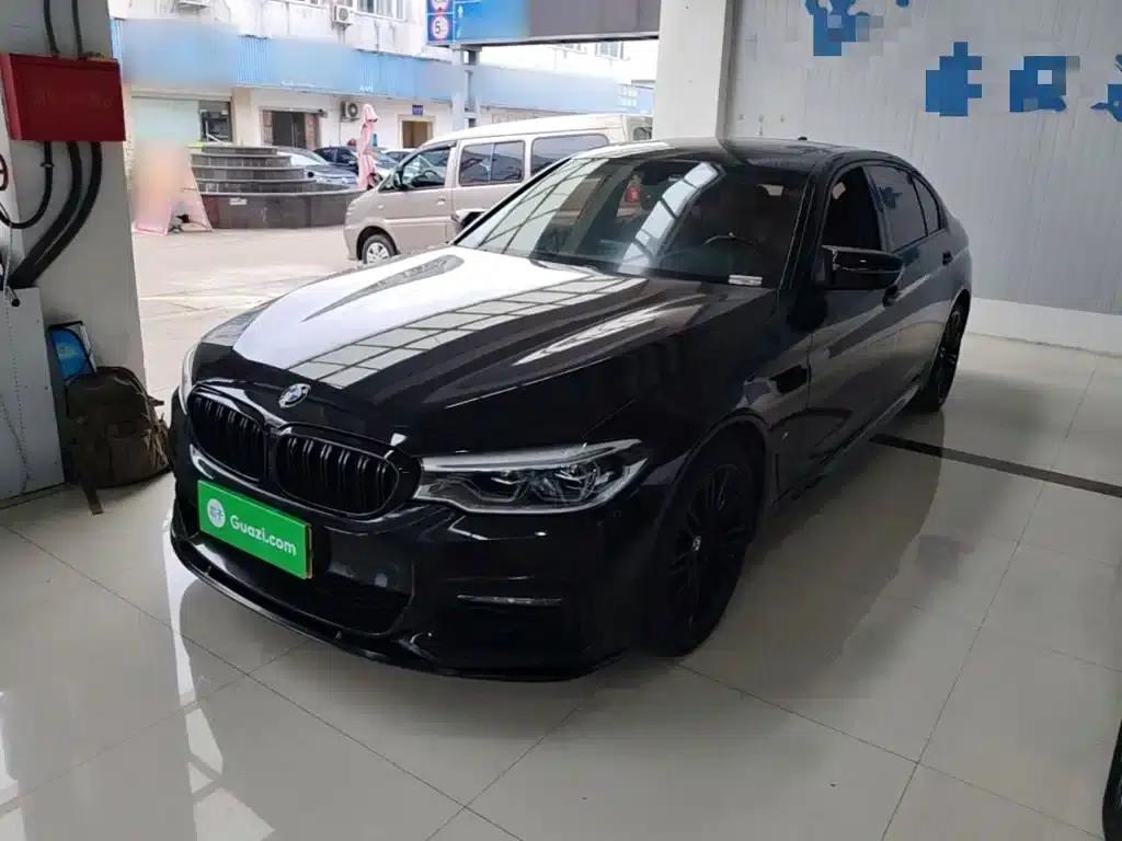 2018 BMW 5 Series 530Li Leading Edition M Sport Package — миниатюра 2