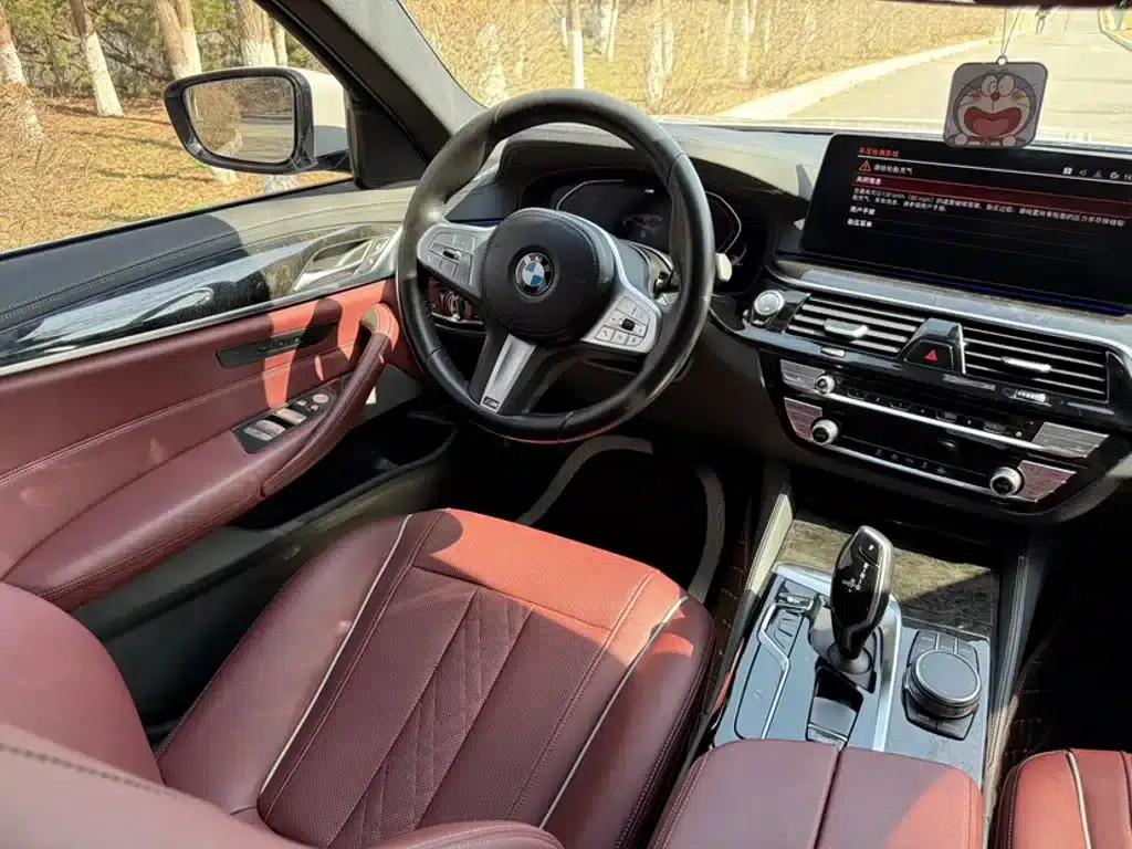 BMW 5 Series 2022 Facelift II 525Li M Sport Package — миниатюра 17