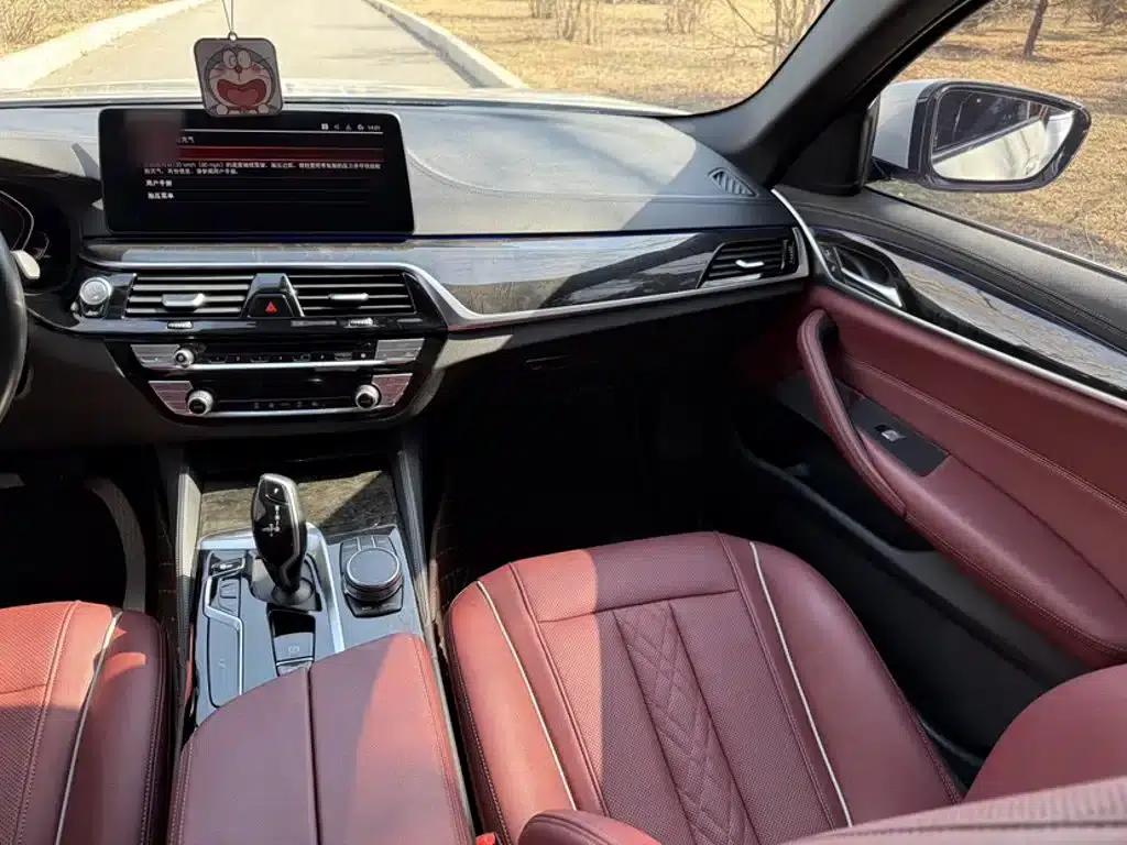 BMW 5 Series 2022 Facelift II 525Li M Sport Package — миниатюра 18