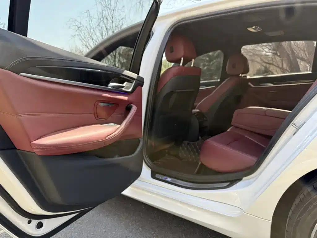 BMW 5 Series 2022 Facelift II 525Li M Sport Package — миниатюра 24