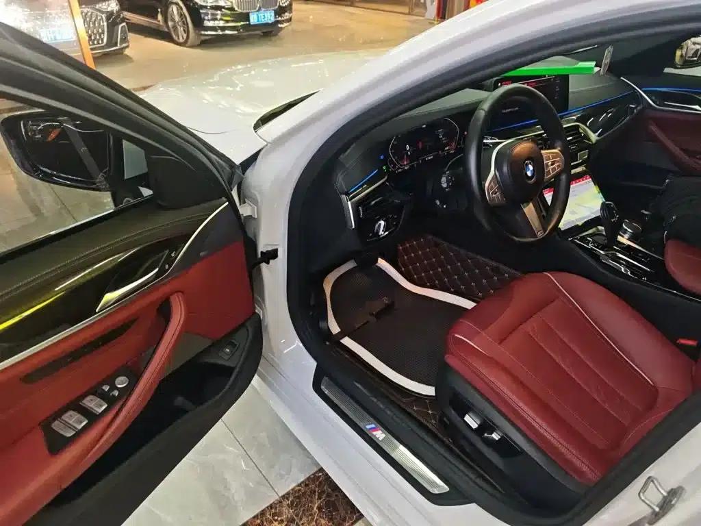 BMW 5 Series 2022 Facelift II 525Li M Sport Package — миниатюра 10