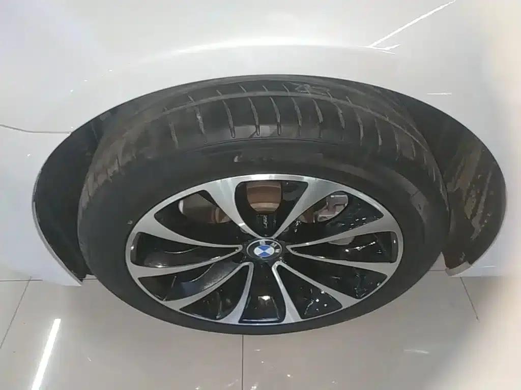 BMW 5 Series 2017 525Li Leading Edition — миниатюра 23