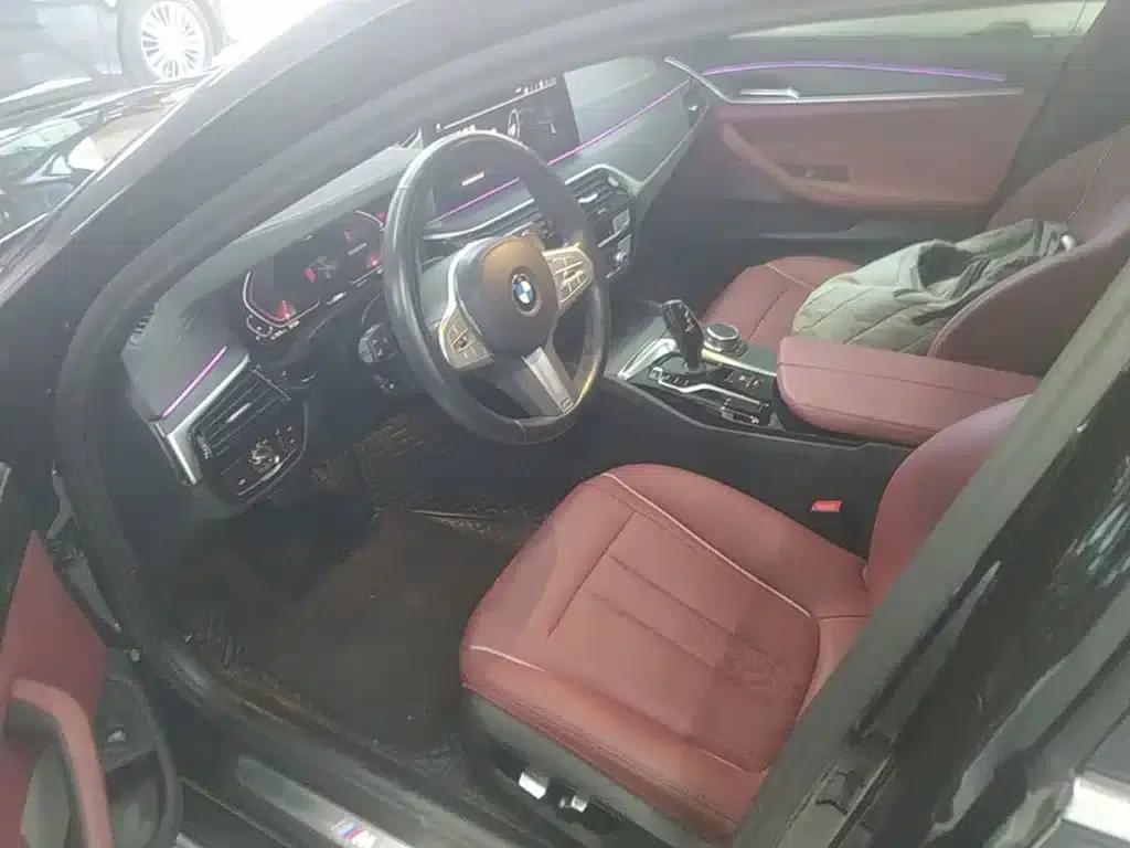 2023 BMW 5 Series 530Li Leading Edition M Sport Package — миниатюра 12