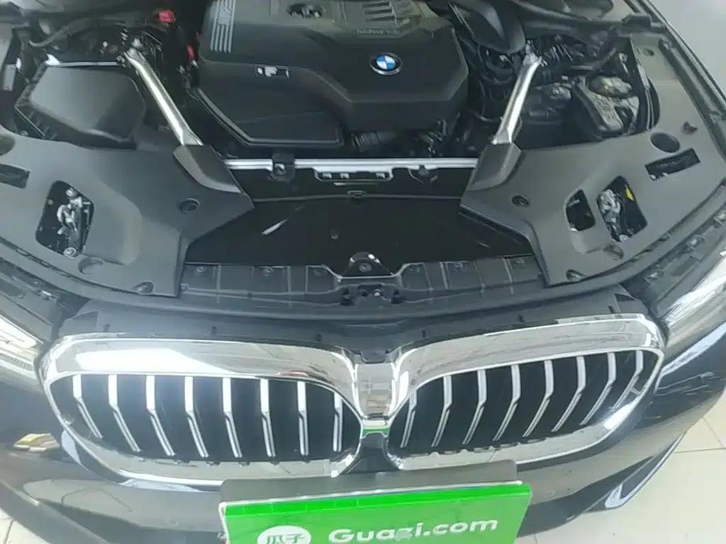 2023 BMW 5 Series 530Li Leading Edition M Sport Package — миниатюра 16