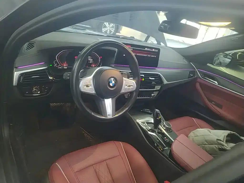 2023 BMW 5 Series 530Li Leading Edition M Sport Package — миниатюра 6
