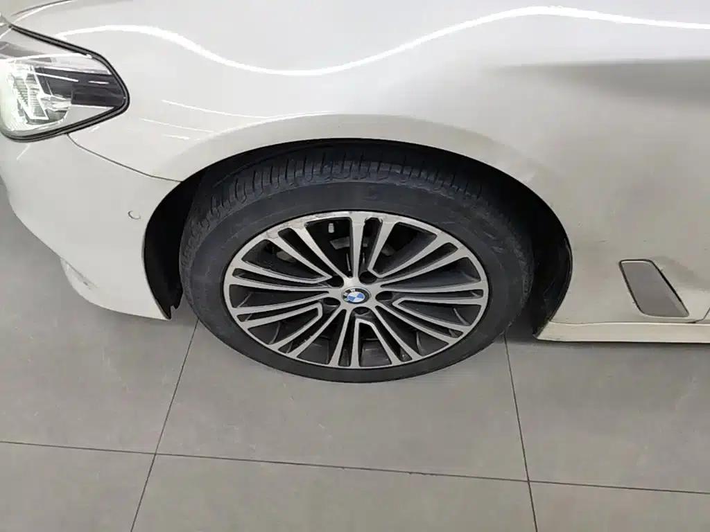 BMW 5 Series 2019 530Li Luxury Package — миниатюра 23