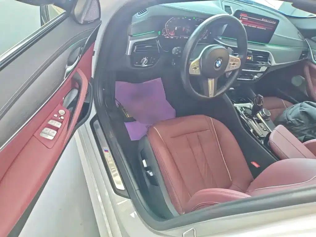 2023 BMW 5 Series 530Li Leading Edition M Sport Package — миниатюра 16
