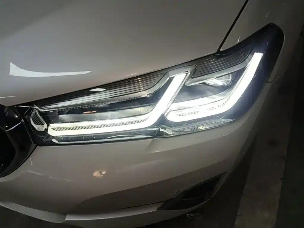 2023 BMW 5 Series 530Li Leading Luxury Package — миниатюра 24