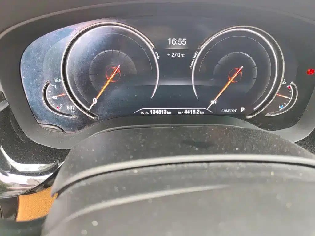 2018 BMW 5 Series 530Li Leading Edition M Sport Package — миниатюра 5
