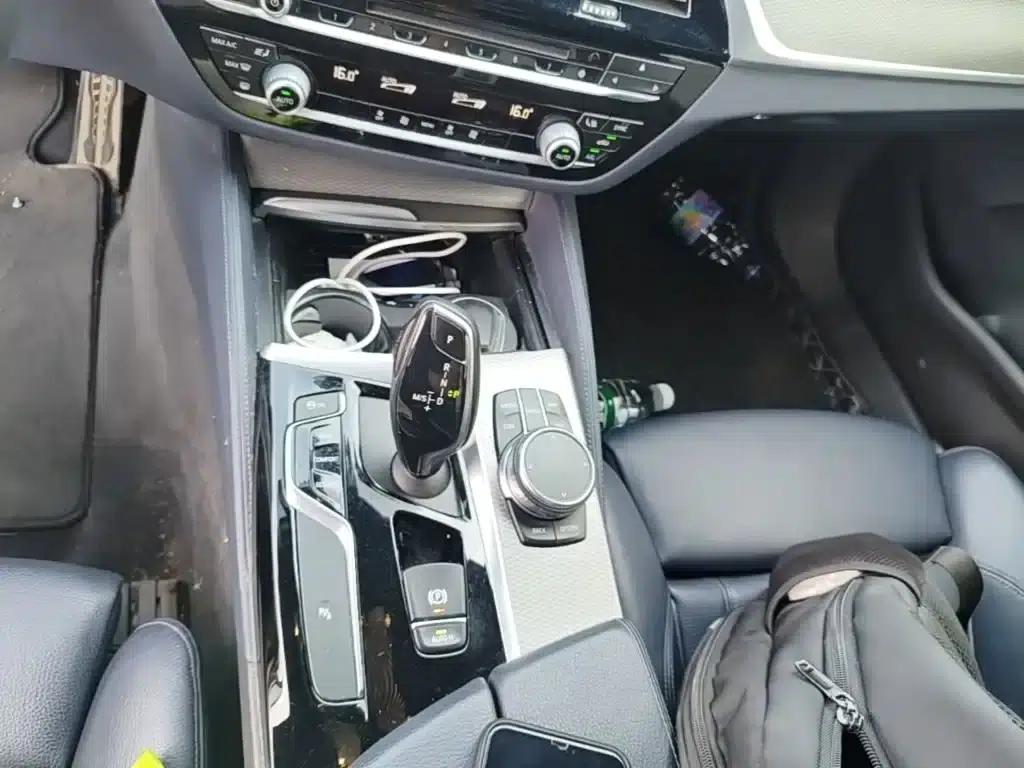 2018 BMW 5 Series Imported Model 525i M Sport Package — миниатюра 14