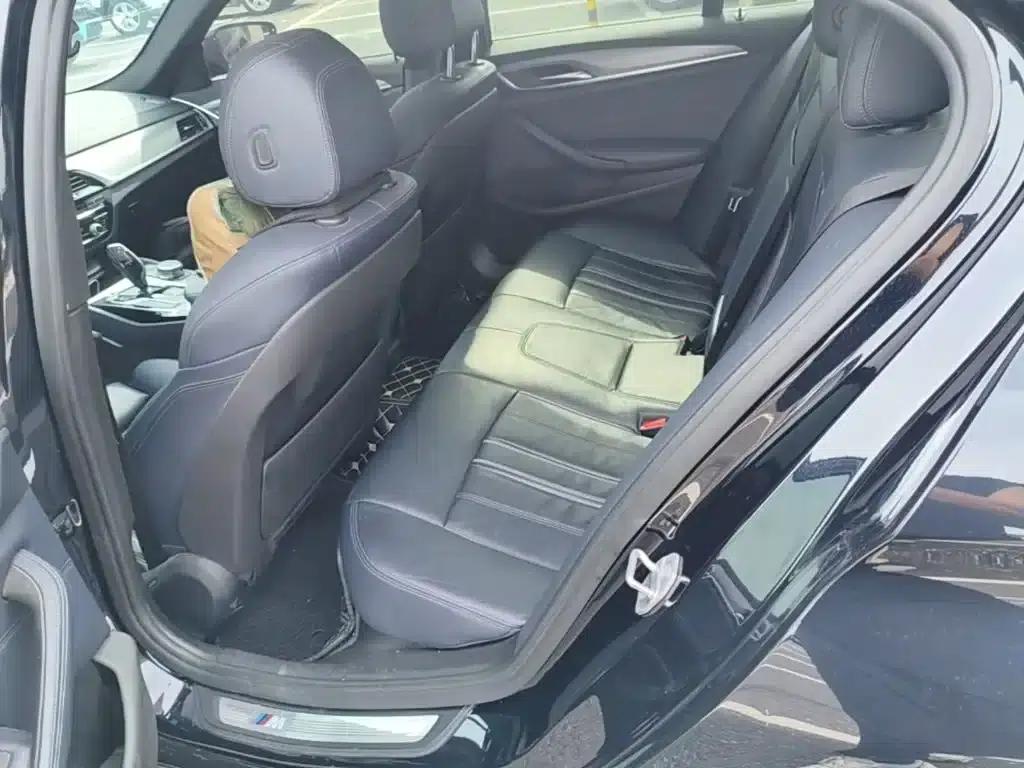 2018 BMW 5 Series Imported Model 525i M Sport Package — миниатюра 17