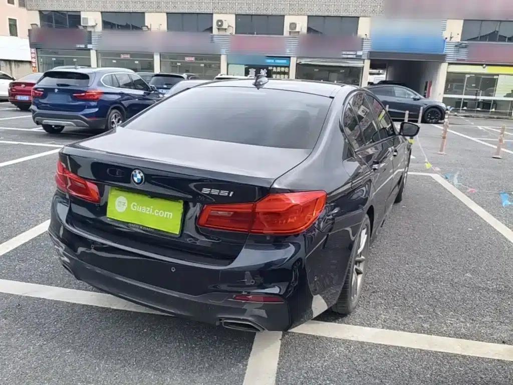 2018 BMW 5 Series Imported Model 525i M Sport Package — миниатюра 7