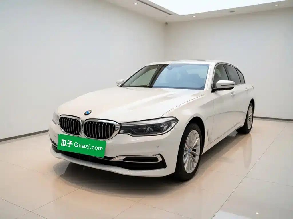 BMW 5 Series PHEV 2020 Mileage Upgrade Edition 530Le Luxury Package — миниатюра 1