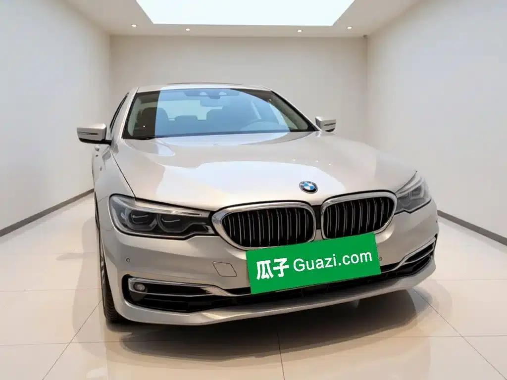 BMW 5 Series PHEV 2020 Mileage Upgrade Edition 530Le Luxury Package — миниатюра 3