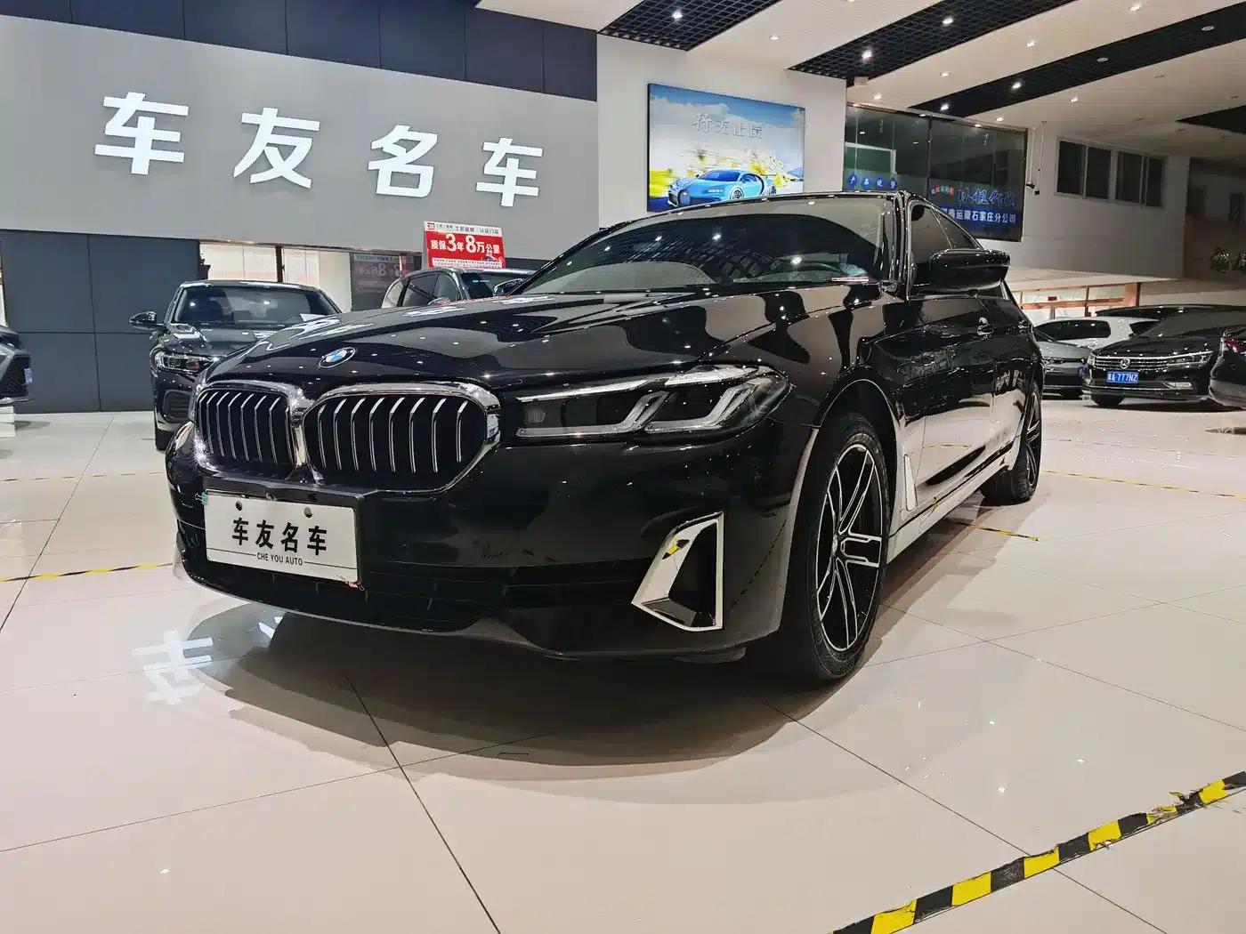 BMW 5 Series PHEV 2021 Facelift 535Le Luxury Package — миниатюра 2