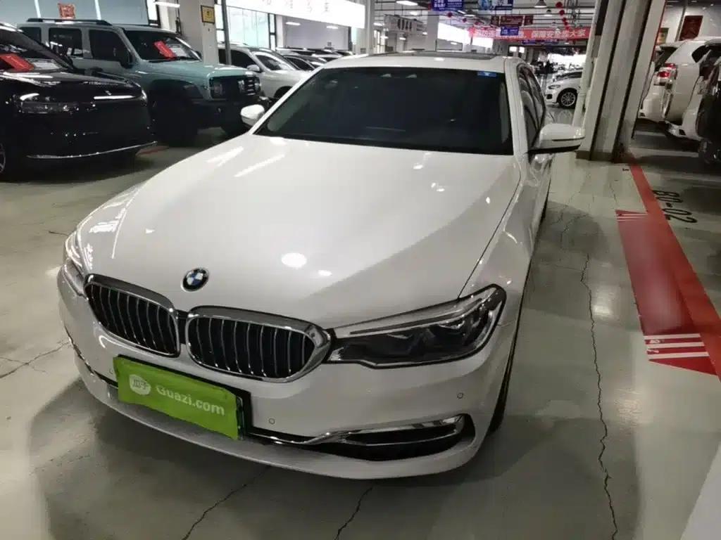 BMW 5 Series PHEV 2019 530Le Pioneer Edition — миниатюра 1