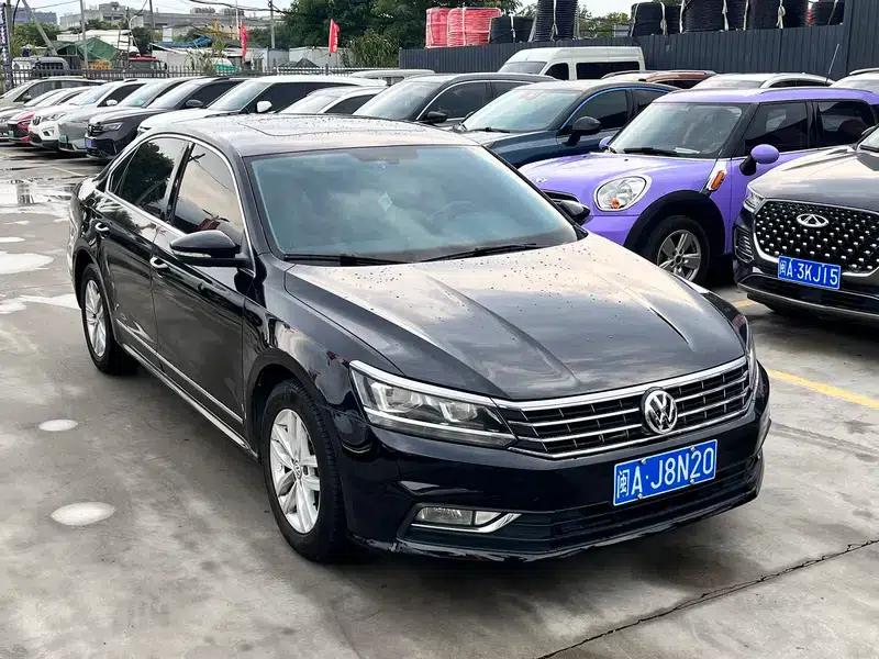 2016 Passat 330TSI DSG Premium Edition — миниатюра 3