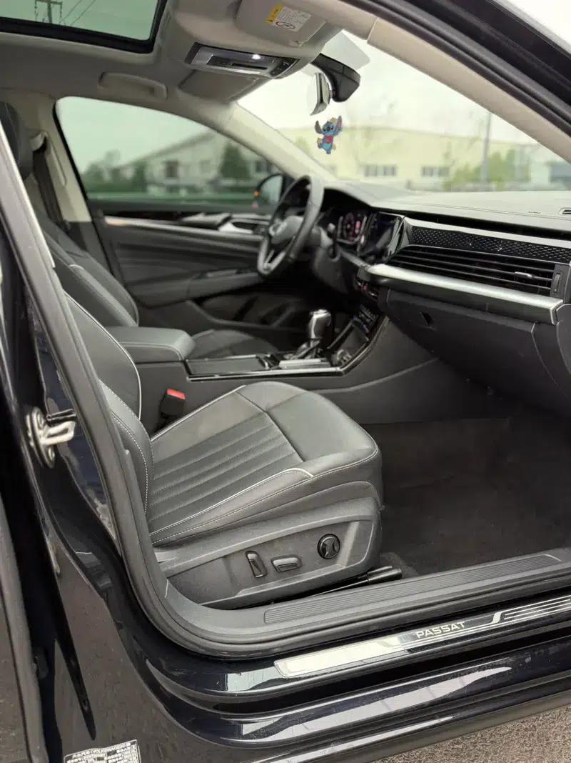 2022 Volkswagen Passat 330TSI Starry Sky Elite Edition — миниатюра 11