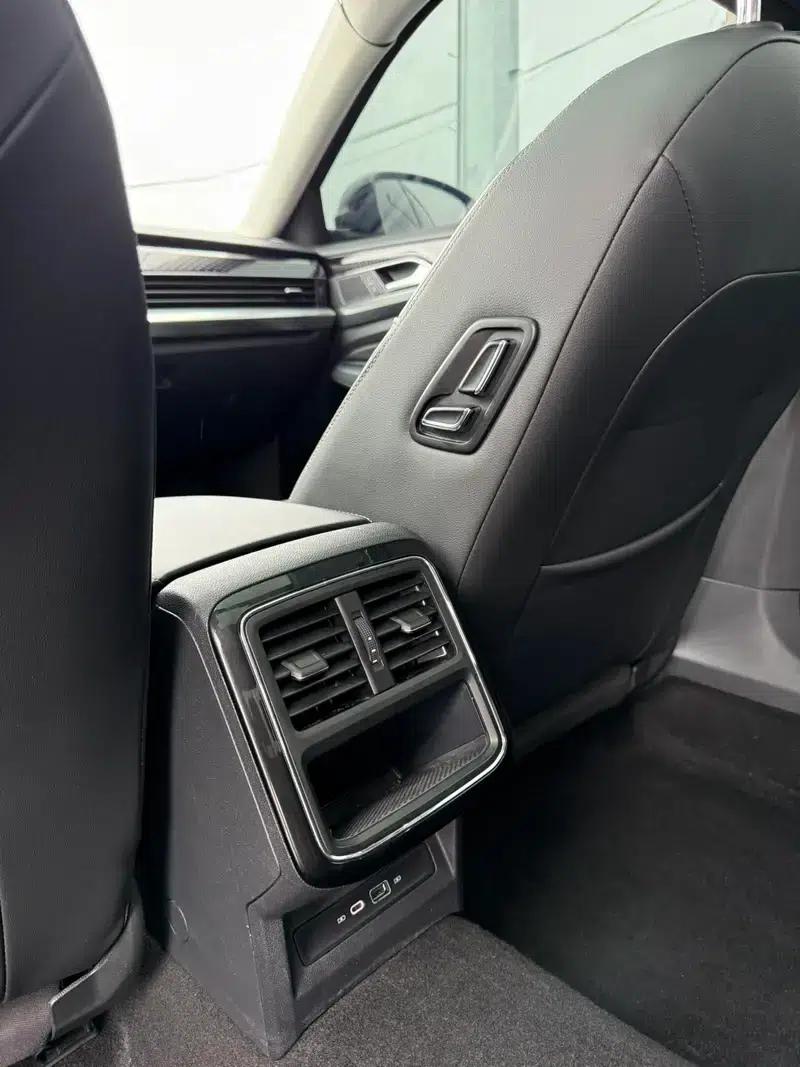2022 Volkswagen Passat 330TSI Starry Sky Elite Edition — миниатюра 10