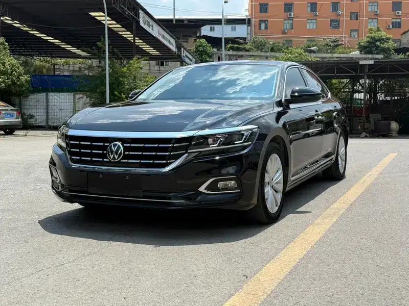 2020 Volkswagen Passat 330TSI Elite Edition (China VI Emission Standard) — миниатюра 1