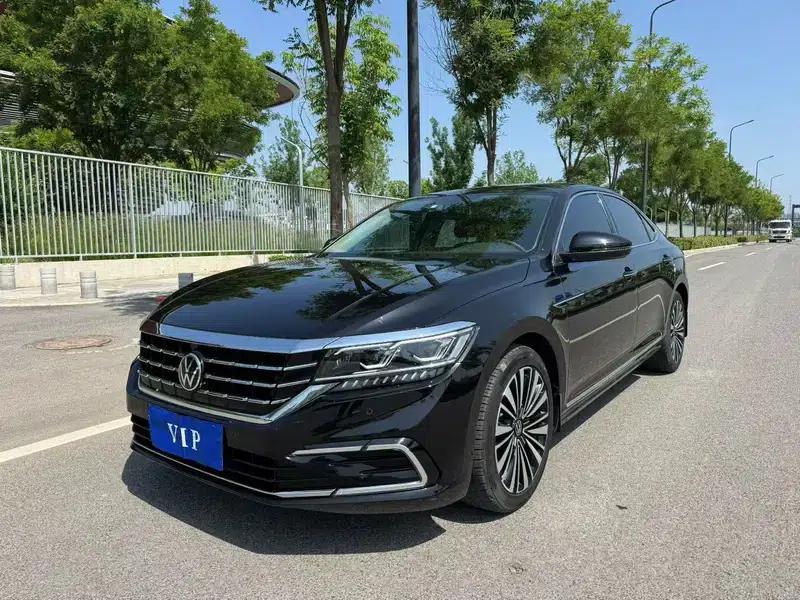 2021 Passat 380TSI Luxury Edition — миниатюра 1