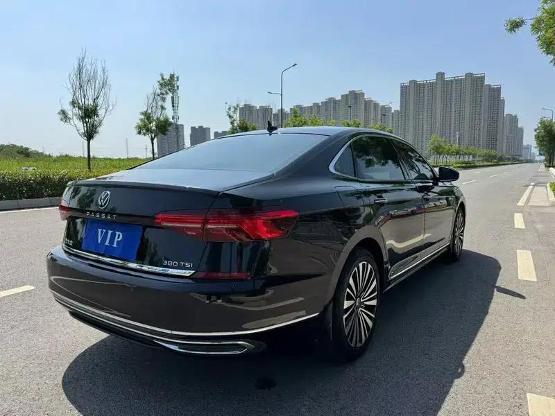 2021 Passat 380TSI Luxury Edition — миниатюра 6