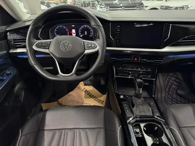 2022 Volkswagen Passat 330TSI Starry Sky Premium Edition — миниатюра 11