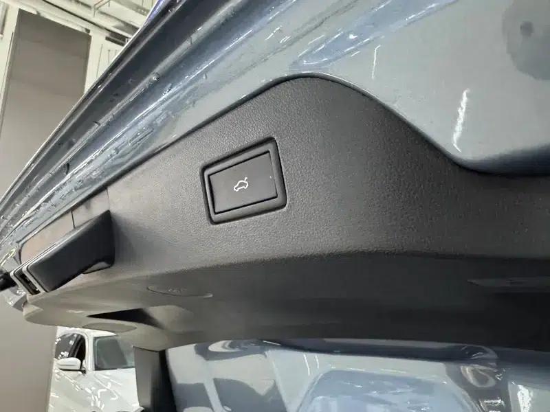 2022 Volkswagen Passat 330TSI Starry Sky Premium Edition — миниатюра 7