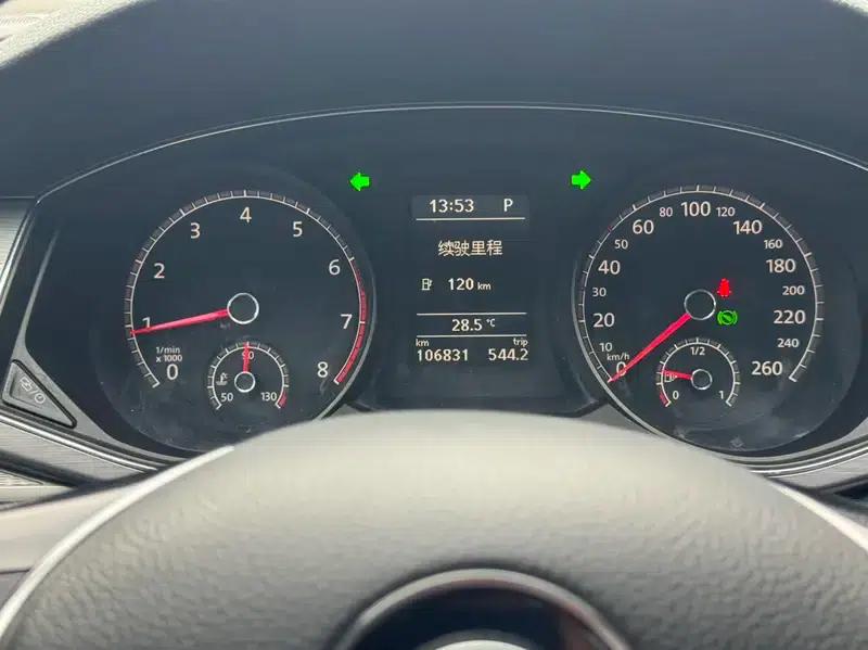 2016 Passat 330TSI DSG Premium Edition — миниатюра 12