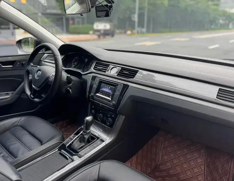 2016 Passat 330TSI DSG Premium Edition — миниатюра 15