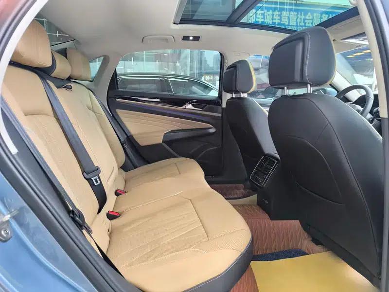 2022 Volkswagen Passat 330TSI Starry Sky Premium Edition — миниатюра 20