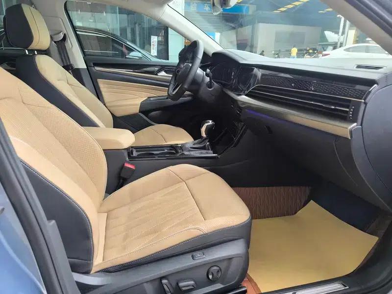 2022 Volkswagen Passat 330TSI Starry Sky Premium Edition — миниатюра 21