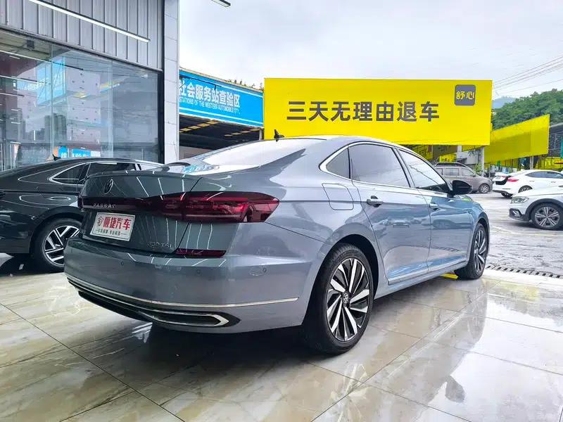 2022 Volkswagen Passat 330TSI Starry Sky Premium Edition — миниатюра 6