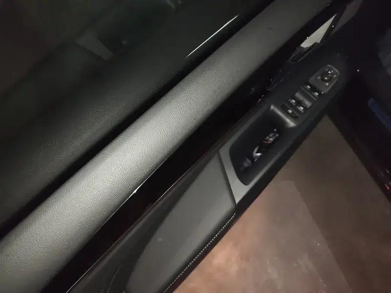 2023 Passat 330TSI Elite Edition — миниатюра 15