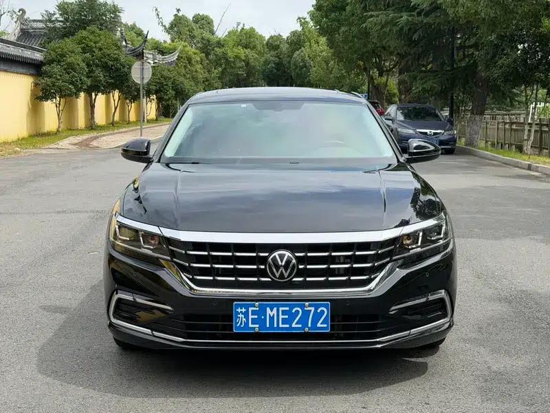 2021 Passat 330TSI Elite Edition — миниатюра 2