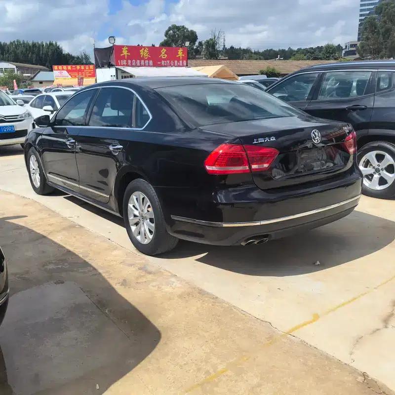 2015 Passat 1.8TSI DSG Premium Edition — миниатюра 4