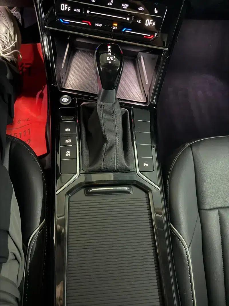 2022 Passat 280TSI Elite Edition — миниатюра 13