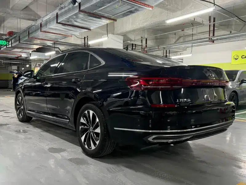 2022 Passat 280TSI Elite Edition — миниатюра 4